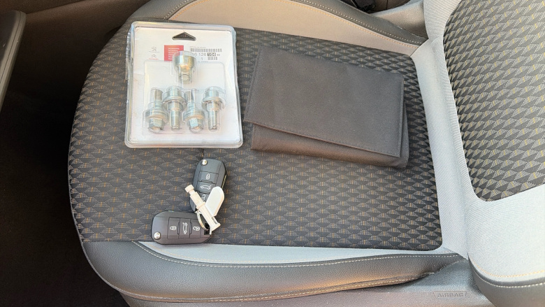 Vauxhall Crossland X 1.2T [130] Elite Nav 5dr [Start Stop] Auto Petrol Hatchback